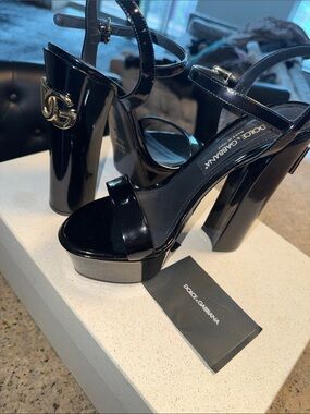 Dolce & Gabbana Black Patent Platform Block-Heel Sandals with Gold Logo